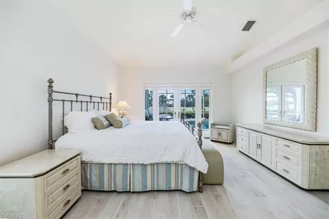 Bedroom - 559 Eagle Creek Dr, Naples, FL 34113 photo 4 of 5