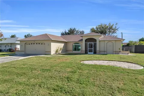 1406 SE 34th St, Cape Coral, FL 33904