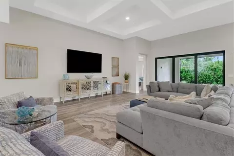 9575 Curlew Dr, Naples, FL 34120 photo 6