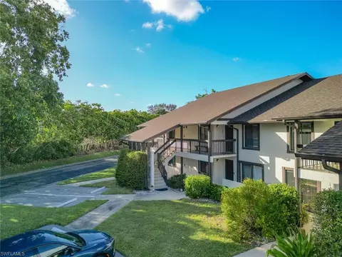 800 Misty Pines Cir #H-201, Naples, FL 34105