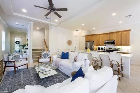 5801 Mango Cir #5801, Naples, FL 34110