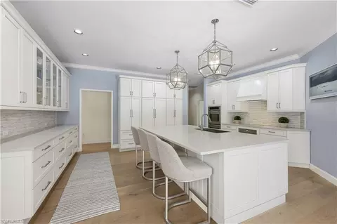 Kitchen - 2209 Noble Ct, Naples, FL 34110 photo 5 of 6