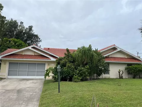 1405 Ford Cir, Lehigh Acres, FL 33936