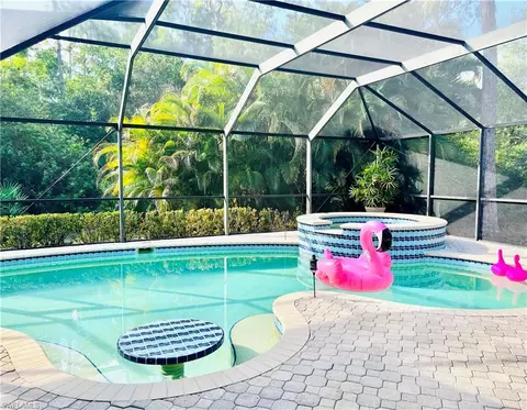 3221 64th St SW, Naples, FL 34105