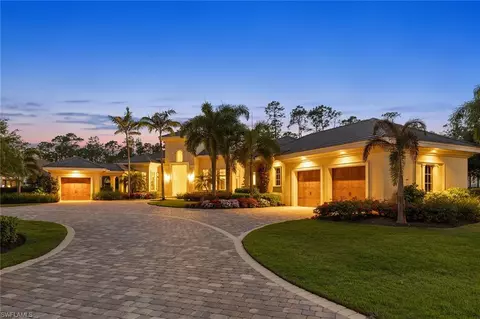 29100 Teramo Way, Naples, FL 34110 photo 2