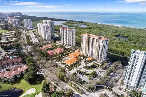 7425 Pelican Bay Blvd #1904, Naples, FL 34108