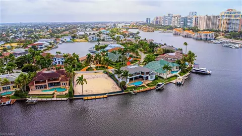 341 Devils Bight, Naples, FL 34103 photo 5