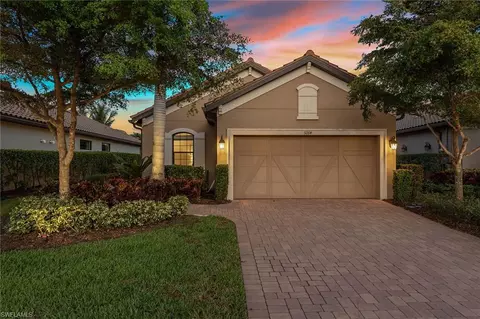 3264 Miyagi Ln, Naples, FL 34114