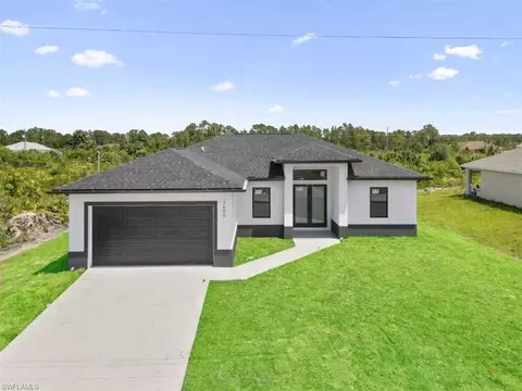 4300 13th St SW, Lehigh Acres, FL 33976