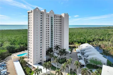 6101 Pelican Bay Blvd #1402, Naples, FL 34108