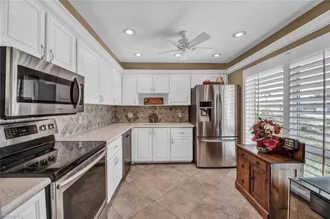 158 Lollypop Ln #4, Naples, FL 34112