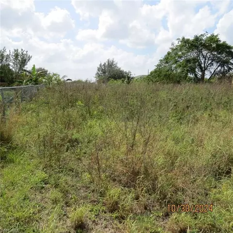 5201 Centennial Blvd, Lehigh Acres, FL 33971