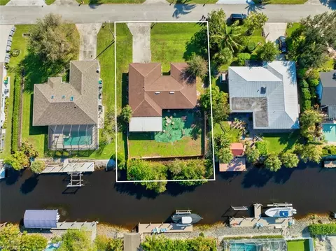 2297 Clipper Way, Naples, FL 34104 photo 6