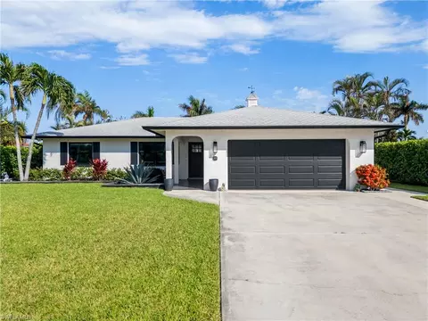 3656 Mccomb Ln, Bonita Springs, FL 34134
