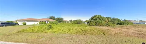 4202 30th St SW, Lehigh Acres, FL 33976