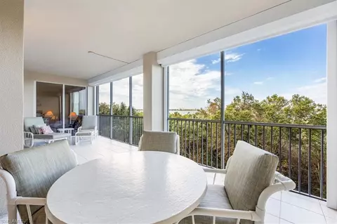 133 Vintage Bay Dr #16, Marco Island, FL 34145