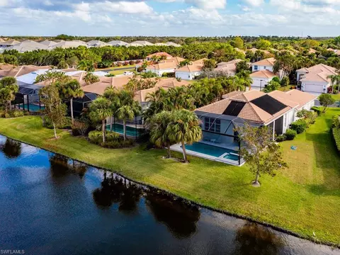 View/Area - 8541 Pepper Tree Way, Naples, FL 34114 photo 5 of 8