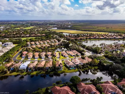 View/Area - 8541 Pepper Tree Way, Naples, FL 34114 photo 3 of 8