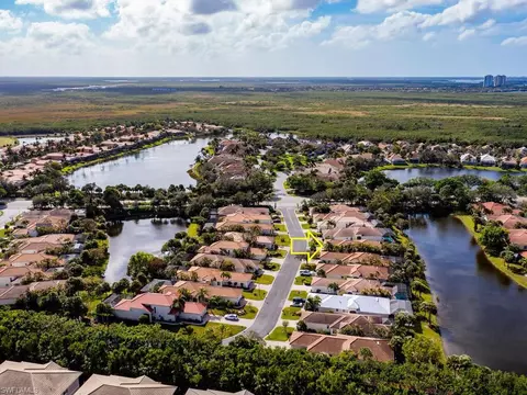 View/Area - 8541 Pepper Tree Way, Naples, FL 34114 photo 2 of 8