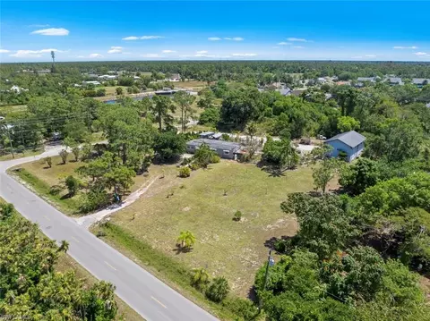 1429 Saint Clair Shores Rd, Naples, FL 34104