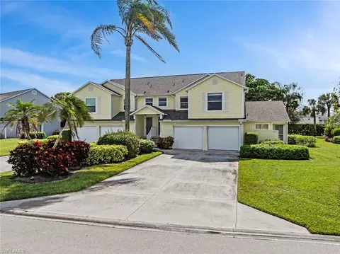 1502 Trafalgar Ln #B, Naples, FL 34116
