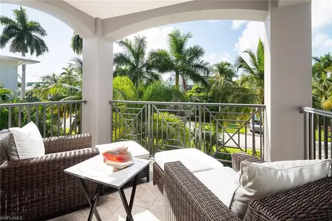 969 8th Ave S #202, Naples, FL 34102 photo 8