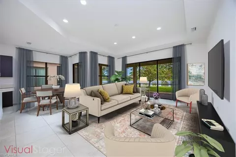 13715 Luna Dr, Naples, FL 34109