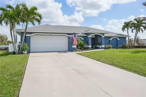 4145 SW 8th Ct, Cape Coral, FL 33914