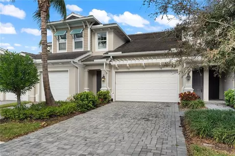 6966 Avalon Cir #905, Naples, FL 34112