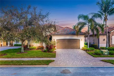 9454 Piacere Way, Naples, FL 34113