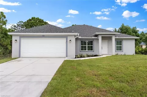 2906 30th St SW, Lehigh Acres, FL 33976