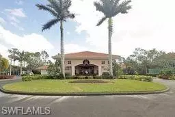 7496 Berkshire Pines Dr, Naples, FL 34104