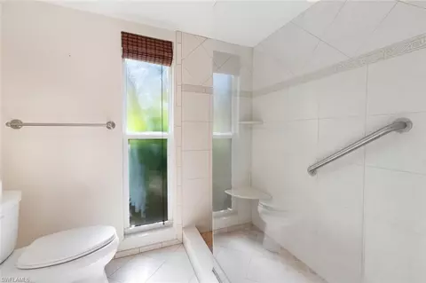 Bath - 355 Palm Dr #1, Naples, FL 34112 photo 2 of 3