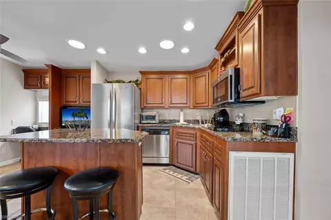 Kitchen - 1515 Ruby Lake Pt, Naples, FL 34114 photo 1 of 3