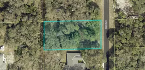 1515 Sheldon Ave, Lehigh Acres, FL 33972