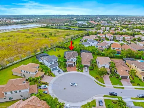 View/Area - 4223 Siderno Ct, Naples, FL 34119 photo 2 of 6
