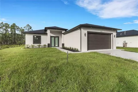 1111 Jaguar Blvd, Lehigh Acres, FL 33974