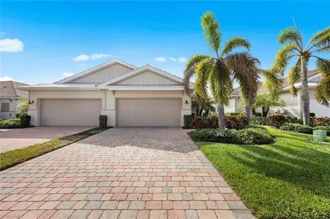 14799 Edgewater Cir, Naples, FL 34114 photo 2
