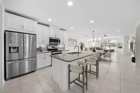 14799 Edgewater Cir, Naples, FL 34114 photo 12