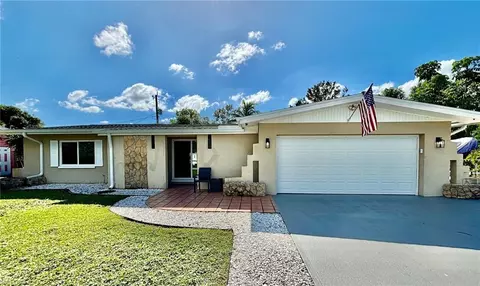 1424 Collins Rd, Fort Myers, FL 33919