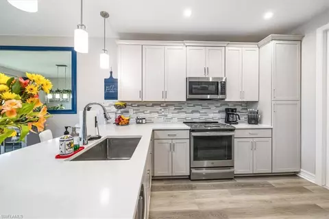 Kitchen - 7320 Rockefeller Dr, Naples, FL 34119 photo 3 of 3