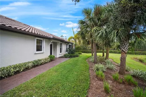 8265 Lucello Ter W, Naples, FL 34114