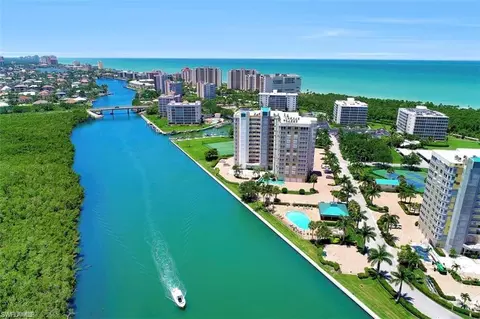 25 Bluebill Ave #A-302, Naples, FL 34108
