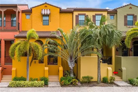 9067 Capistrano St N #45-8, Naples, FL 34113