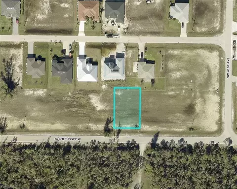 4113 Kismet Pkwy W, Cape Coral, FL 33993