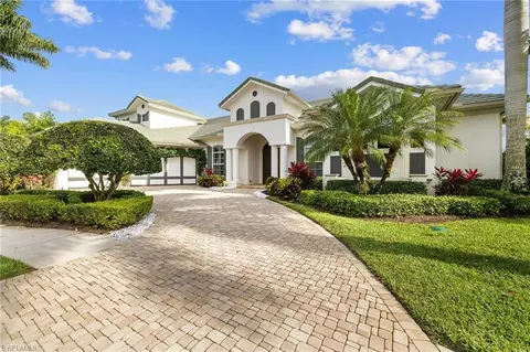 7326 Squires Pl, Naples, FL 34113 photo 3
