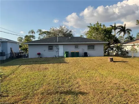 5446 Hardee St, Naples, FL 34113 photo 2
