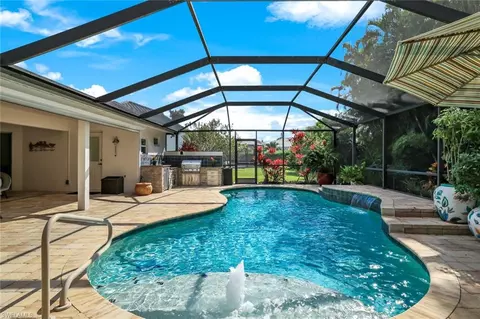 6653 Huntley Ln N, Naples, FL 34104