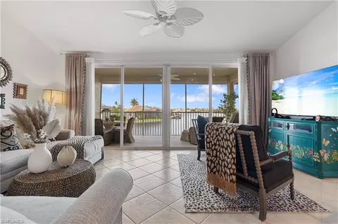 218 Waterway Ct #4-202, Marco Island, FL 34145