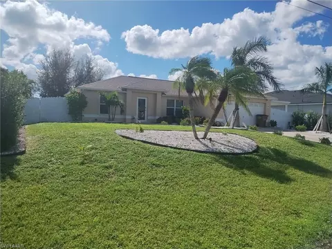 1306 SW 10th Ter, Cape Coral, FL 33991